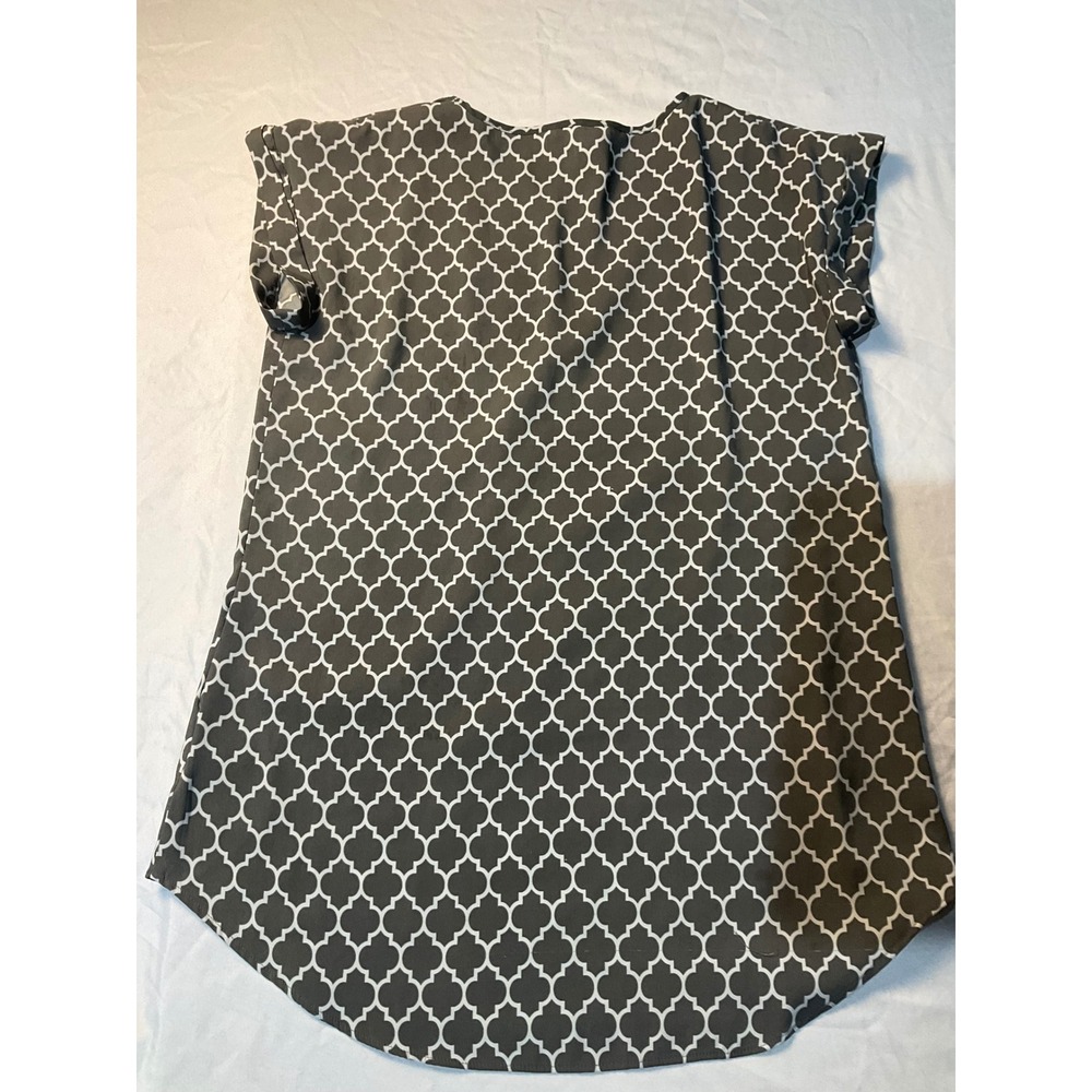 Express‎ Women's Geometric Quatrefoil Print V-Neck Cap Sleeve Blouse Top Size S - Picture 5 of 5